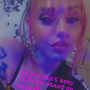 Meet your Posher, Nikki